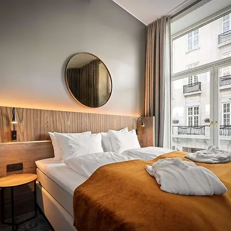 Karl Johan Hotell 4*