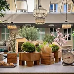 Hotel Karl Johan 4*